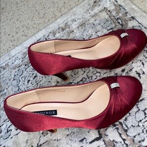 ERIJUNOR Burgundy Satin Heels